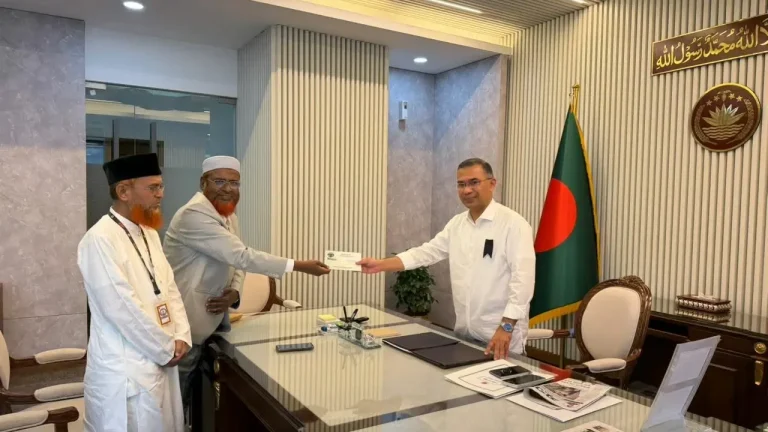 আজ জামায়াতের ইফতারে অংশ নেবেন প্রধানমন্ত্রী